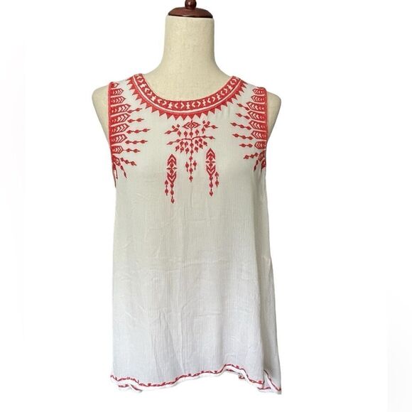 NWOTags For The Republic Red and White Embroidered Tunic Top - Picture 2 of 6
